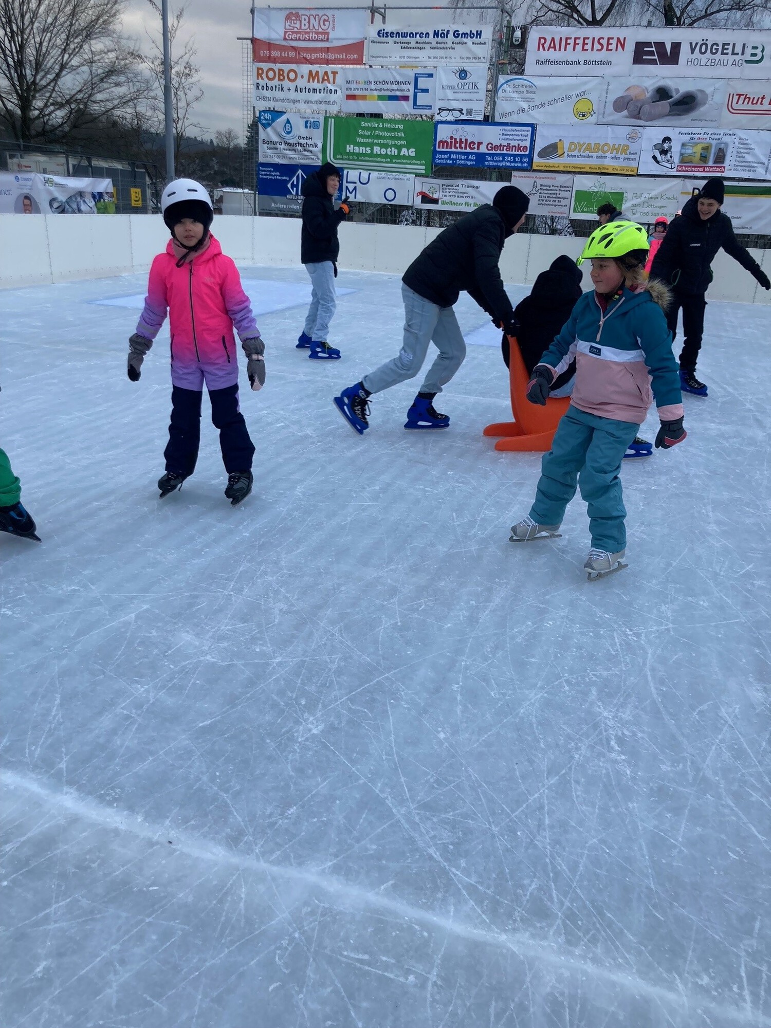 Besuch auf dem Eisfeld